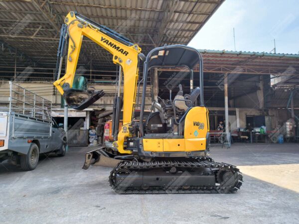 รถขุดมือสอง YANMAR ViO30 โครงหลังคาบังแดด 4 เสา [No.A08]